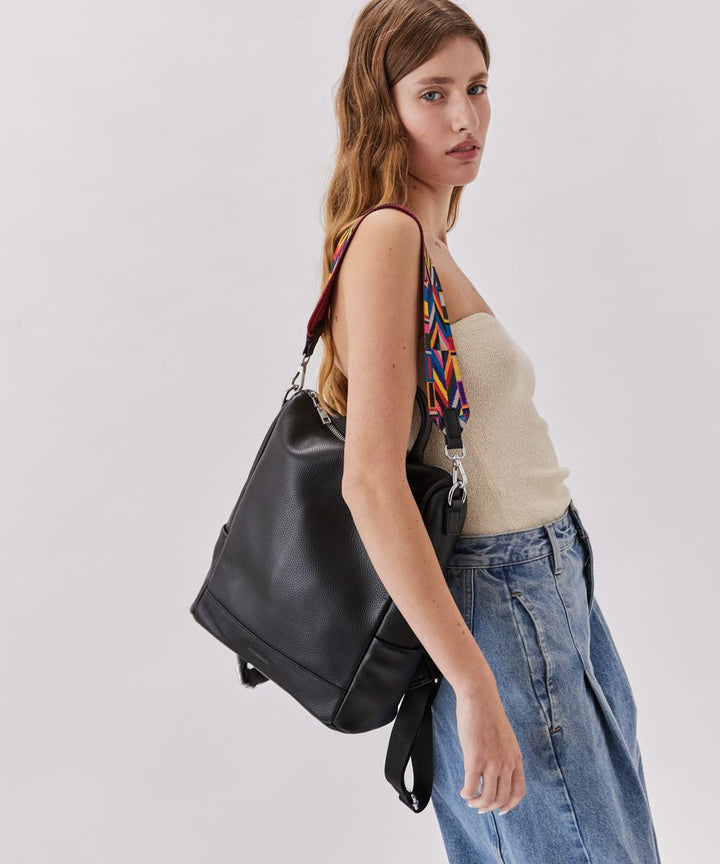 Emanuel תיק גב מעור דגם אדריאנה