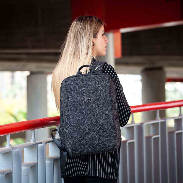 BESTLIFE TravelSafe תיק גב נגד גניבות למחשב "15.6