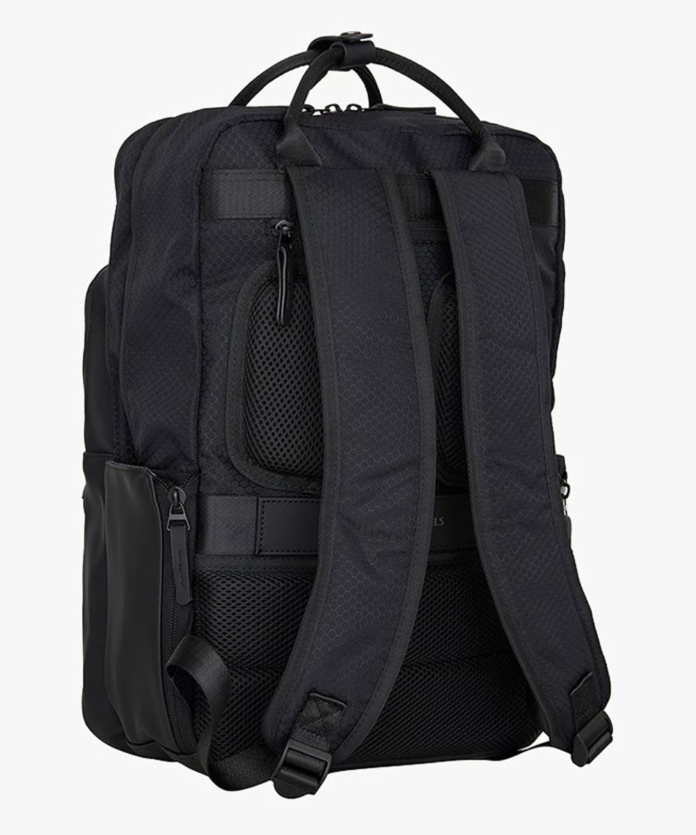 New Rebels William תיק גב עמיד למים עם חבק גומי למחשב 15.6"