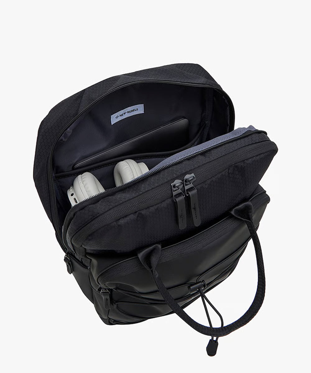 New Rebels William תיק גב עמיד למים עם חבק גומי למחשב 15.6"