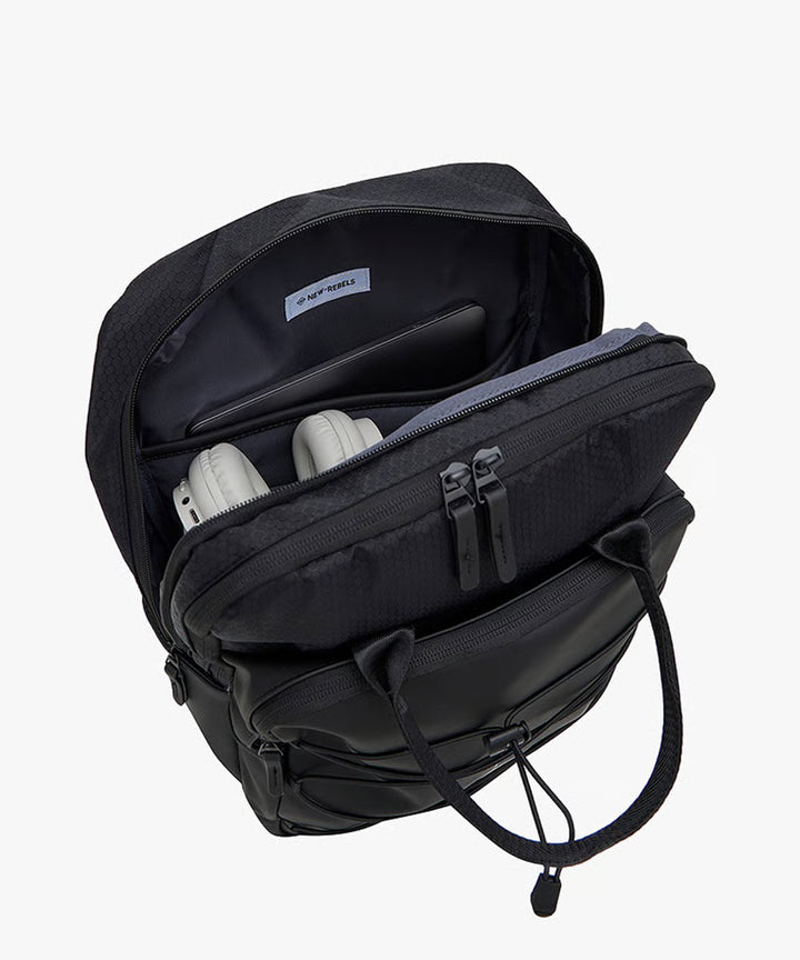 New Rebels William תיק גב עמיד למים עם חבק גומי למחשב 15.6"