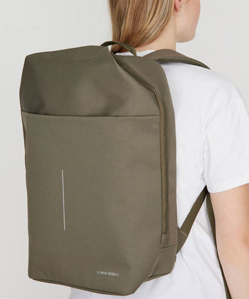 New Rebels Valor Cranston תיק גב דוחה מים למחשב 15.6"