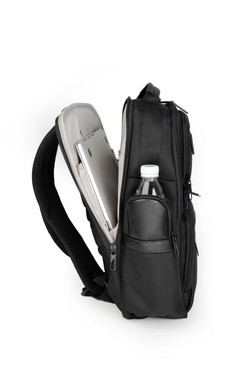תיק גב יוקרתי עסקי למחשב נייד 15.6״ מבית SLAZENGER מסדרת OXFORD - תיק התיקיםSLAZENGER