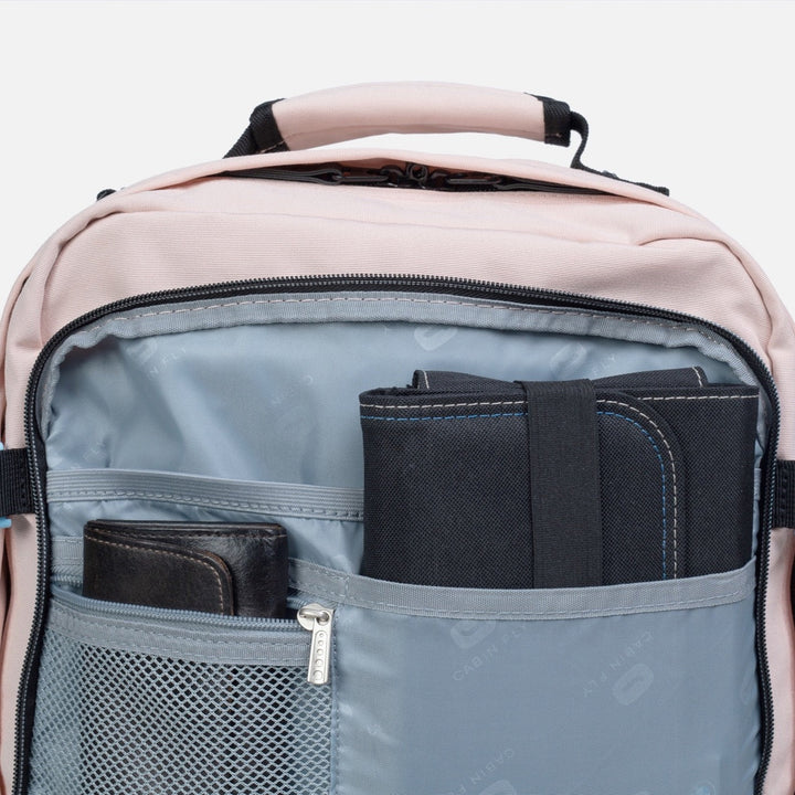 תיק עליה למטוס מתרחב מבית המותג ®CABIN FLY דגם SkyLite מידה S 40x25x20cm