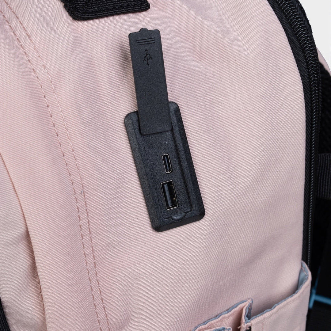 תיק עליה למטוס מתרחב מבית המותג ®CABIN FLY דגם SkyLite מידה S 40x25x20cm