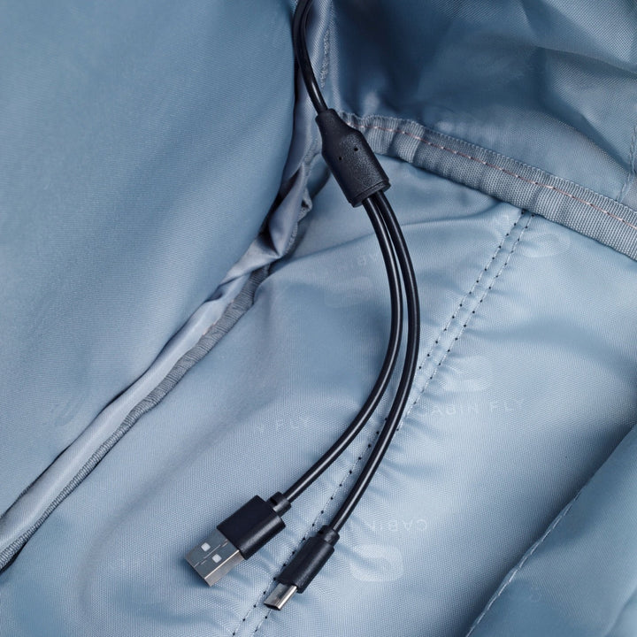 תיק עליה למטוס מתרחב מבית המותג ®CABIN FLY דגם SkyLite מידה S 40x25x20cm