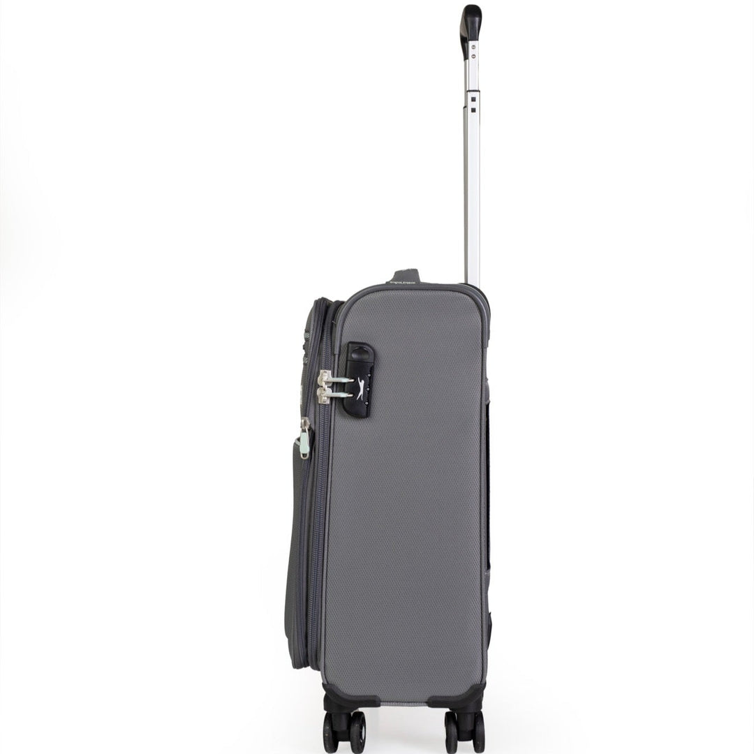 מזוודת עליה למטוס טרולי "19 בד פרמיום קלה ומתרחבת דגם B-lite II מבית חברת היוקרה Slazenger