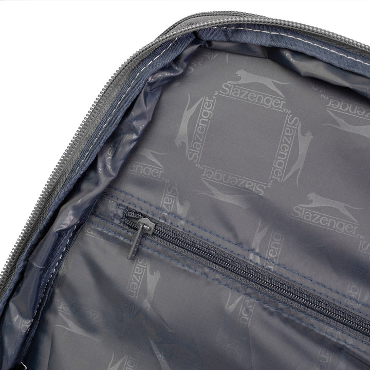 מזוודת עליה למטוס טרולי "19 בד פרמיום קלה ומתרחבת דגם B-lite II מבית חברת היוקרה Slazenger