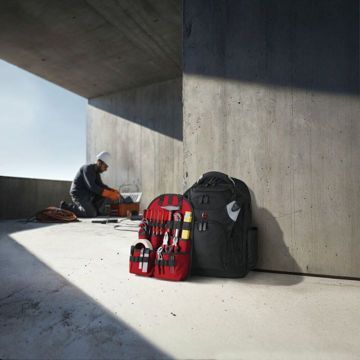 תיק גב לכלי עבודה Wenger Tool Backpack Pro – בשימוש