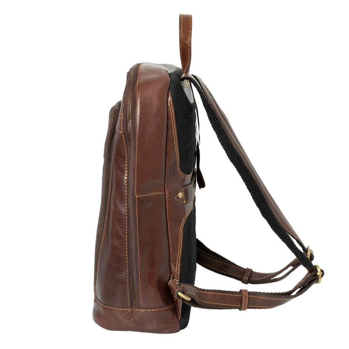 Alberto Bellucci תיק גב קלאסי מעור למחשב נייד 13.3” דגם Diego - תיק התיקיםAlberto Bellucciתיקים למחשב נייד