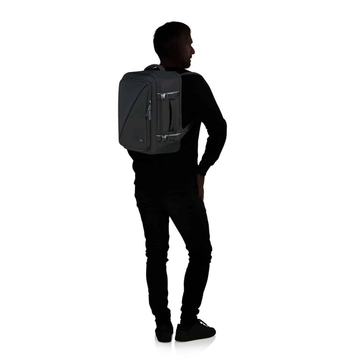 AMERICAN TOURISTER Take2cabin Backpack תיק גב לטיסות למחשב 15.6" - תיק התיקיםAmerican Touristerתיקים לעלייה למטוס