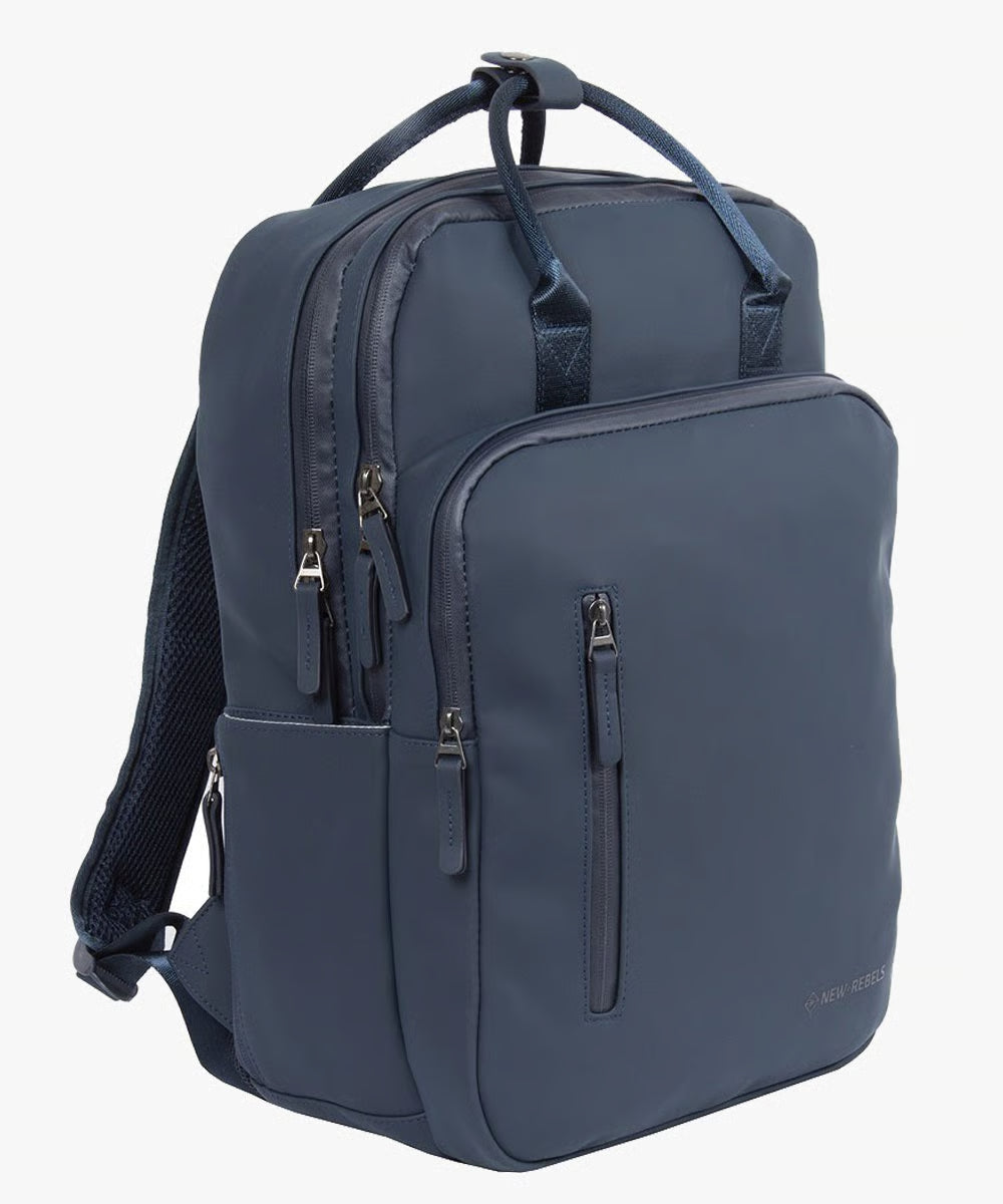 תיק גב דגם וויליאם