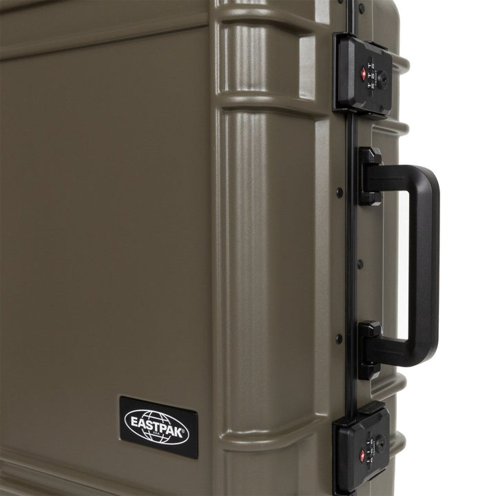 מזוודת קבינה קשיחה Eastpak Resist&