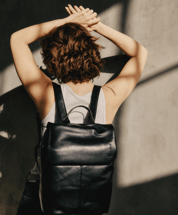 תיק גב אליסון - תיק התיקיםEmanuelתיקי גב לנשים