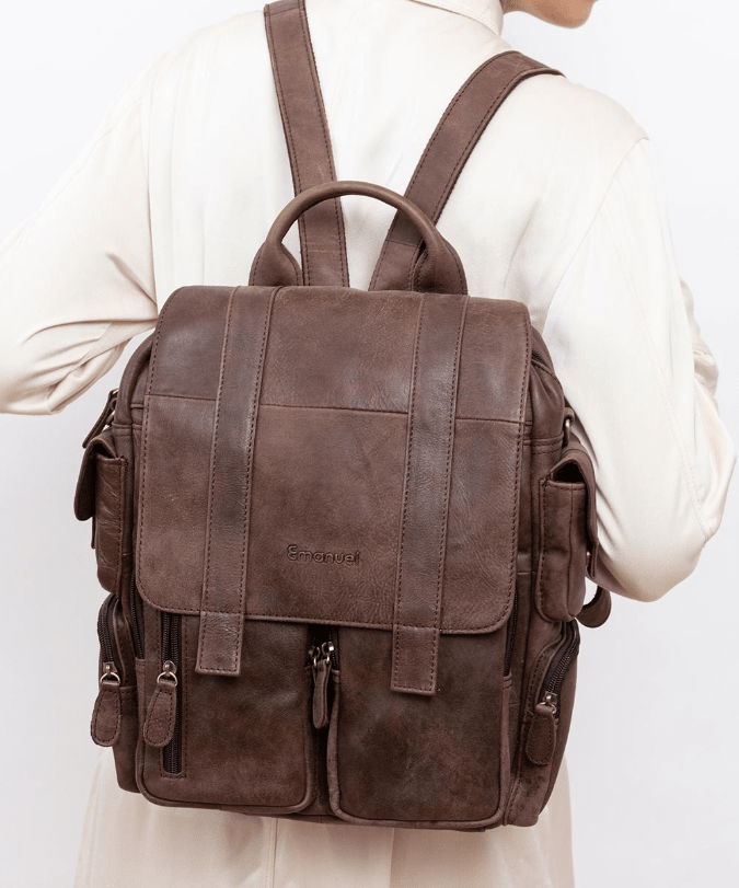 תיק גב מעור דגם רוקסנה - תיק התיקיםEmanuelתיקי גב לנשים