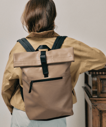 תיק גב סקוטש - תיק התיקיםEmanuelתיקי גב לנשים