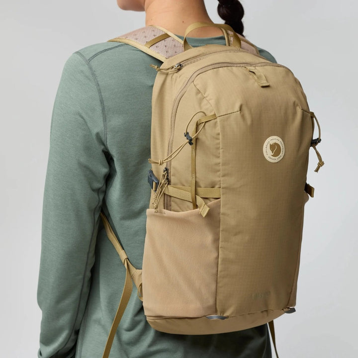 תיק גב Fjällräven Abisko Softpack 16 ליטר - תיק התיקיםFjallravenתיק גב ללפטופ
