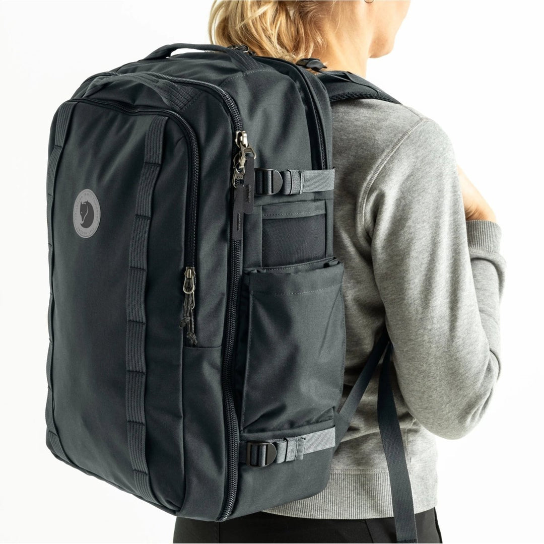תיק גב נסיעות Fjällräven Färden Carry-On 42 ליטר - תיק התיקיםFjallravenתיק גב ללפטופ