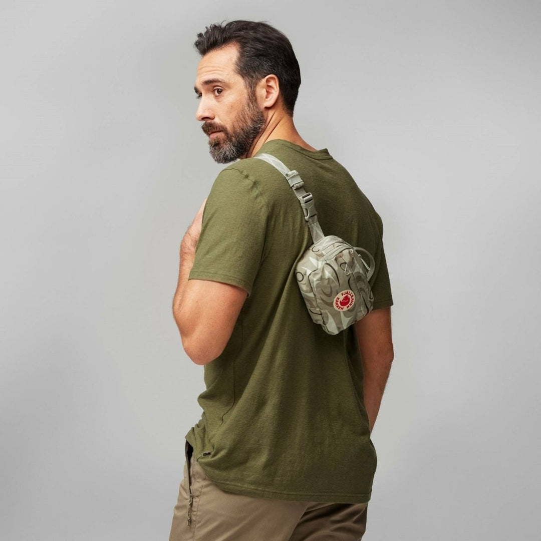 תיק צד Fjällräven Kånken Art Hip Pack 2 ליטר - תיק התיקיםFjallravenתיק צד / קרוס
