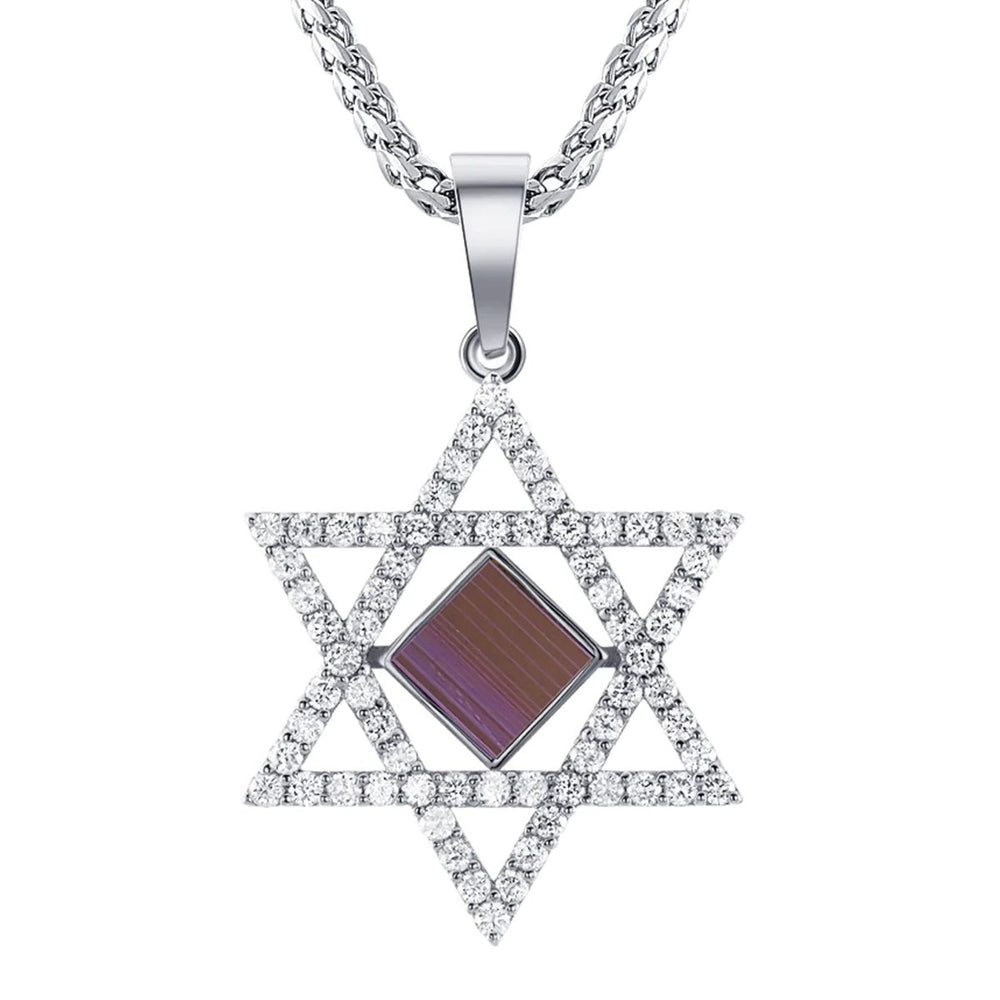 תליון מגן דוד זהב משובץ יהלומים עם ננו תנ"ך - תיק התיקיםJerusalem Nano Bible Jewelryחנות "ג'רוזלם ננו תנ"ך" היחיד שמיוצר בישראל