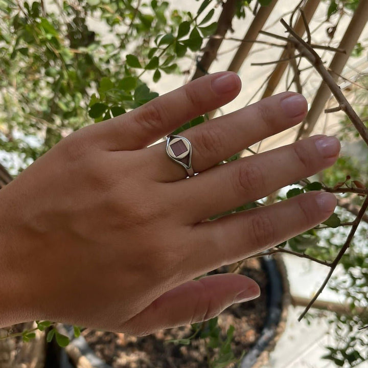 טבעת פתוחה עם ננו תנ"ך - תיק התיקיםJerusalem Nano Bible Jewelry