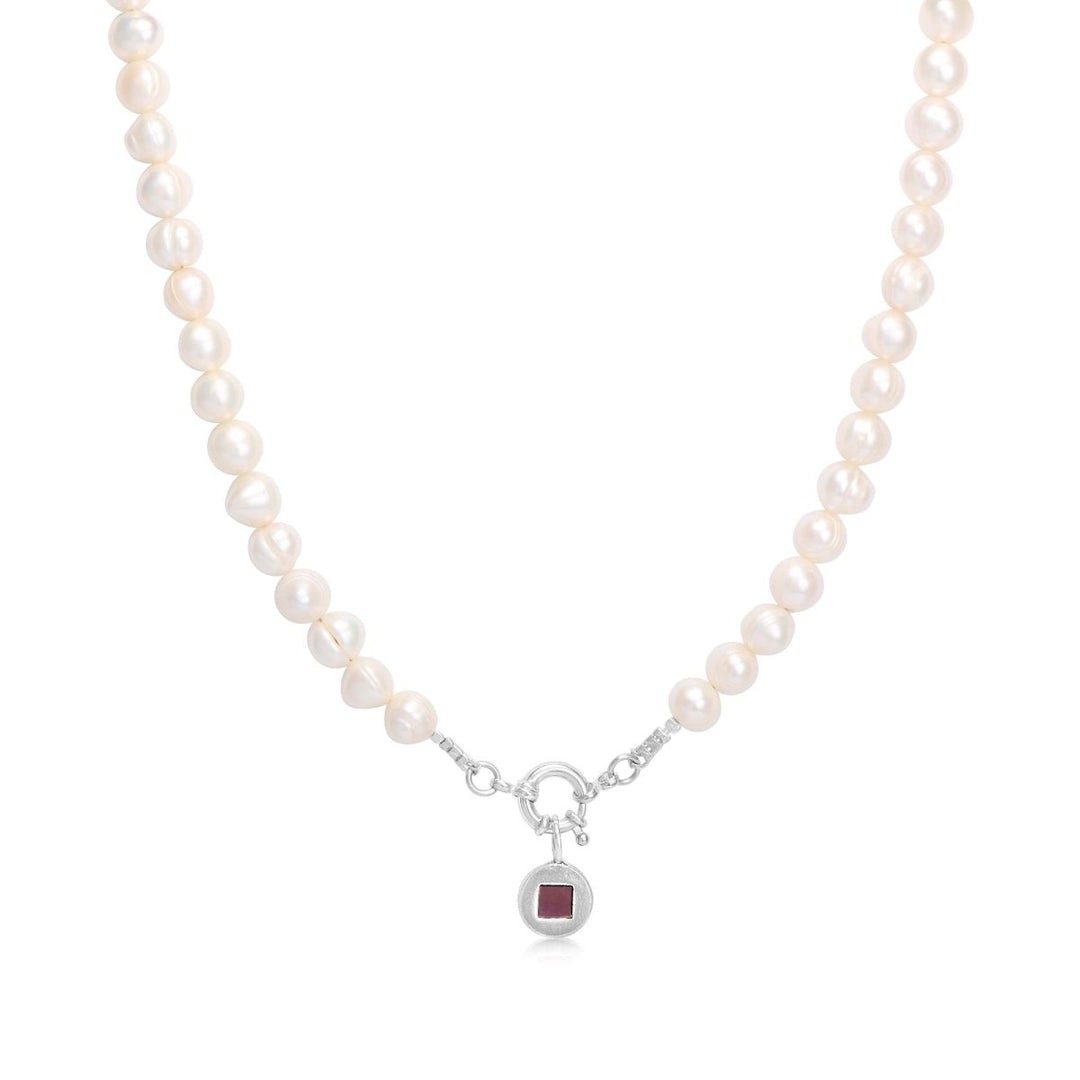 שרשרת פנינים עם מנעול - ננו תנ"ך - תיק התיקיםJNB Jewishחנות "ג'רוזלם ננו תנ"ך" היחיד שמיוצר בישראל