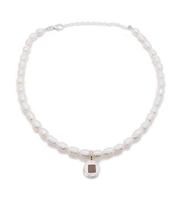 שרשרת פנינים יסמין - ננו תנ"ך - תיק התיקיםJNB Jewishחנות "ג'רוזלם ננו תנ"ך" היחיד שמיוצר בישראל