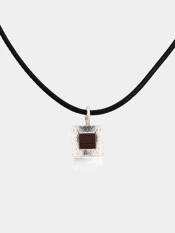 תליון כסף מרובע קלאסי ג'רוזלם ננו תנ"ך - תיק התיקיםJNB Jewishחנות "ג'רוזלם ננו תנ"ך" היחיד שמיוצר בישראל