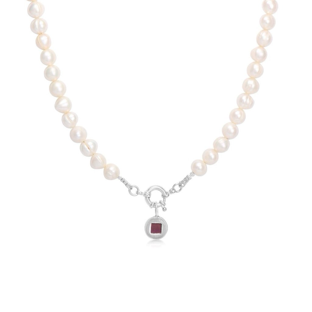 שרשרת פנינים עם מנעול - ננו תנ"ך - תיק התיקיםJNB Jewishחנות "ג'רוזלם ננו תנ"ך" היחיד שמיוצר בישראל