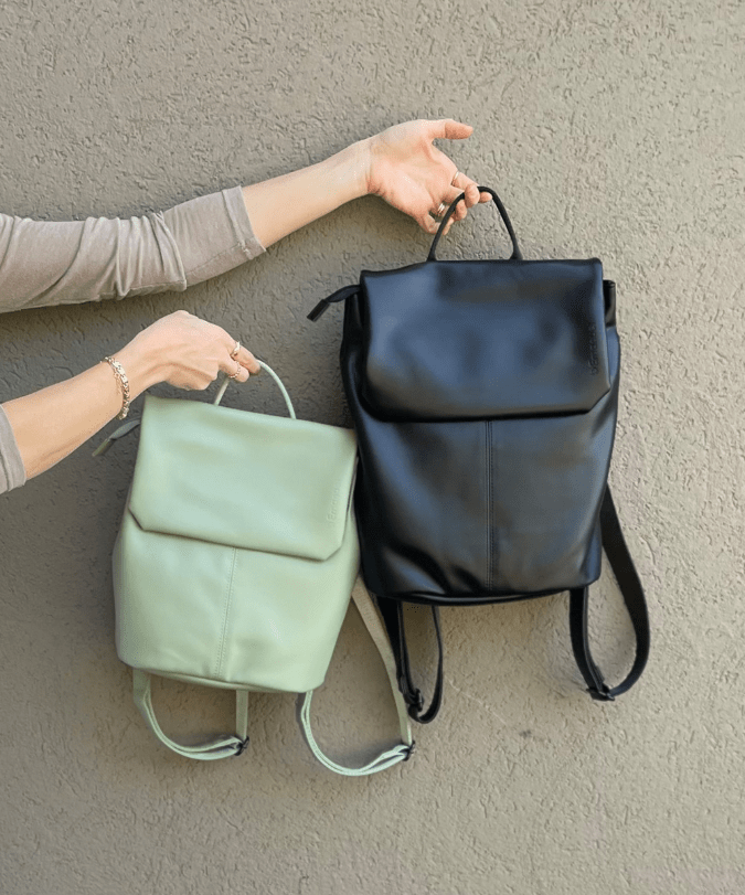 תיק גב דגם אליסון L - תיק התיקיםEmanuelתיקי גב לנשים