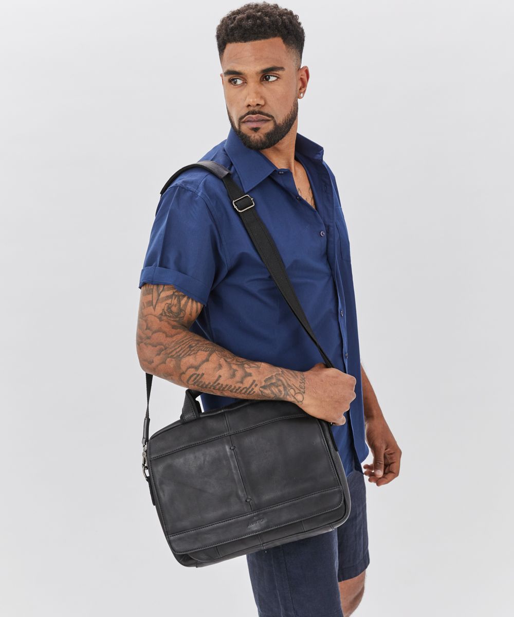 NAUTICA תיק עור עבודה זיקים נאוטיקה - תיק התיקיםNAUTICAתיקים לצד למחשב נייד