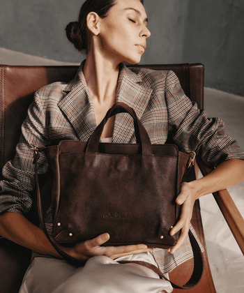 תיק צד מעור דגם כרכום - תיק התיקיםNeta Sadeתיקי צד לנשים