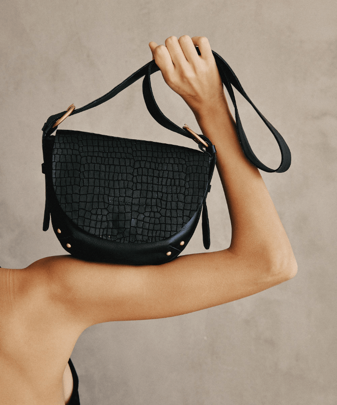 תיק מעור דגם גומא - תיק התיקיםNeta Sadeתיקי צד לנשים