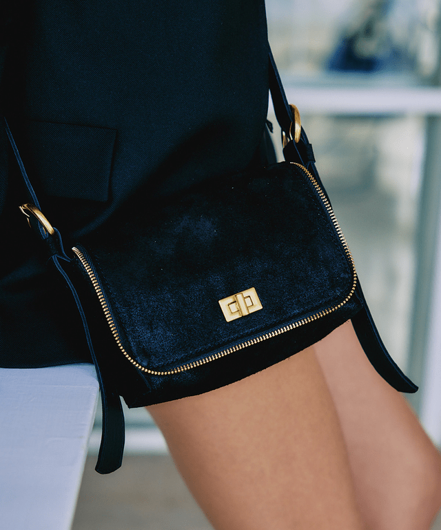 תיק אגנס קטן - תיק התיקיםNeta Sadeתיקי צד לנשים