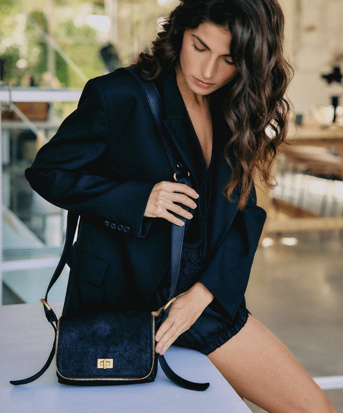 תיק אגנס קטן - תיק התיקיםNeta Sadeתיקי צד לנשים