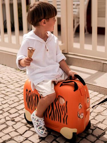 מזוודת רכיבה לילדים לעליה למטוס Samsonite Dream2Go - תיק התיקיםSamsoniteמזוודות