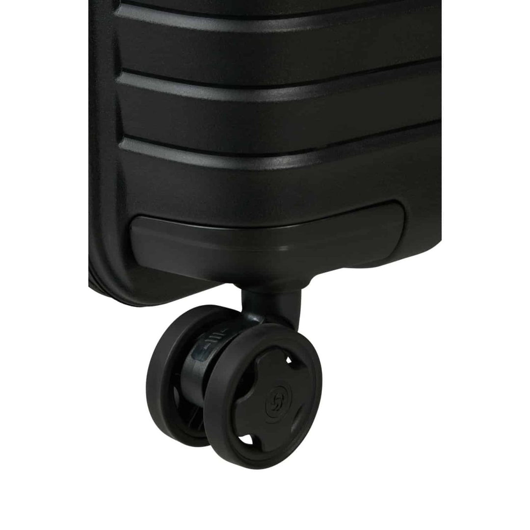 Samsonite מזוודת טרולי קטנה קשיחה Intuo Easy Access 20" עלייה למטוס עם פתח קדמי - תיק התיקיםSamsoniteמזוודות