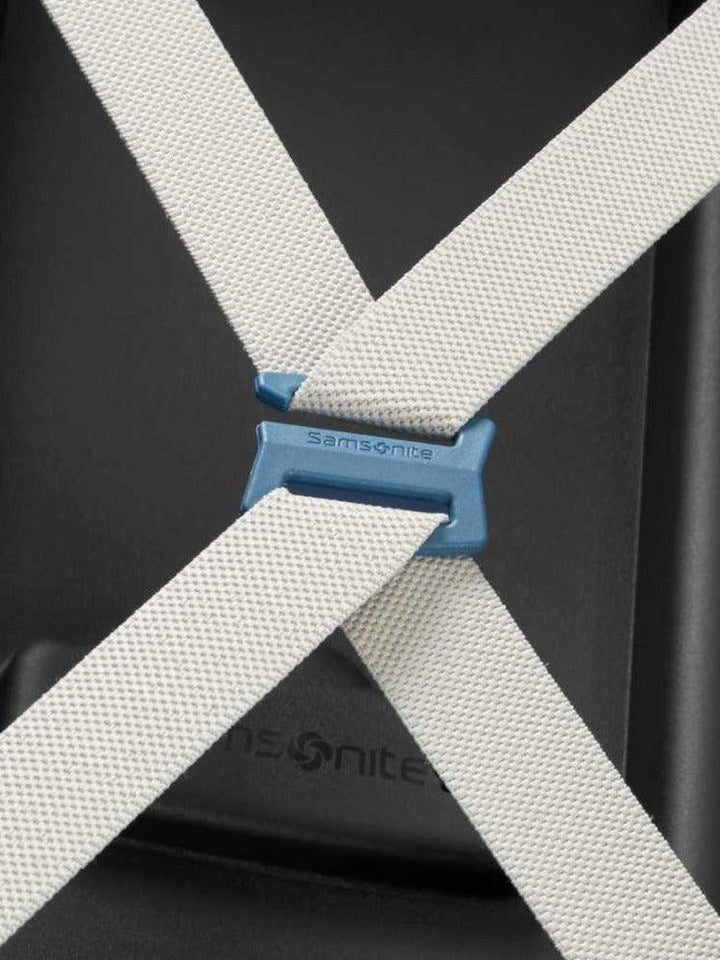 Samsonite S'Cure 55X40X20cm 20" מזוודה קשיחה קטנה לעלייה למטוס סמסונייט - תיק התיקיםSamsoniteמזוודות