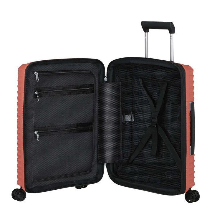 Samsonite מזוודת טרולי קטנה קשיחה Upscape EXP 20" עלייה למטוס עם הרחבה - תיק התיקיםSamsoniteמזוודות