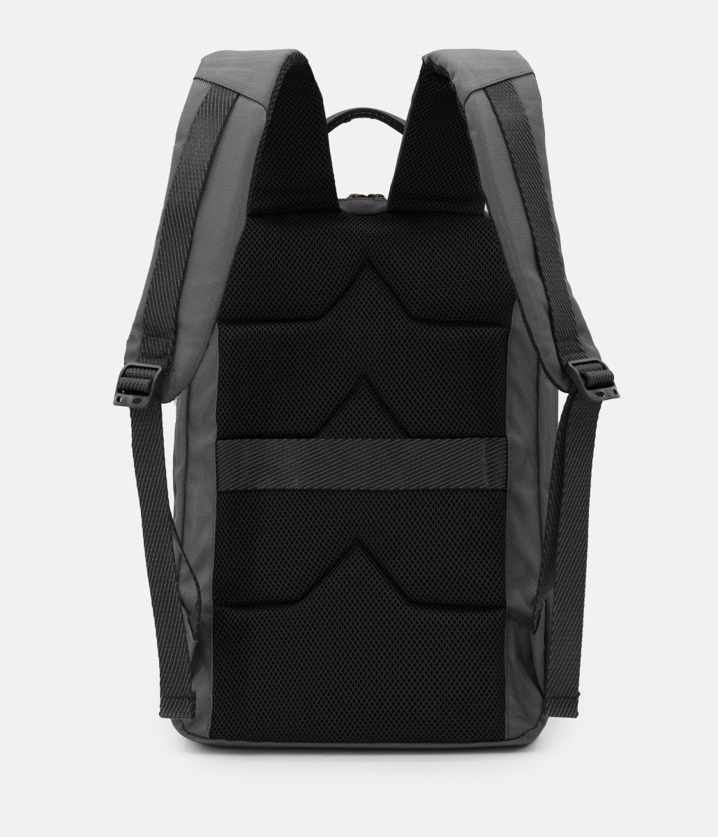 SLIM תיק גב למחשב - תיק התיקיםFerriniBackpack