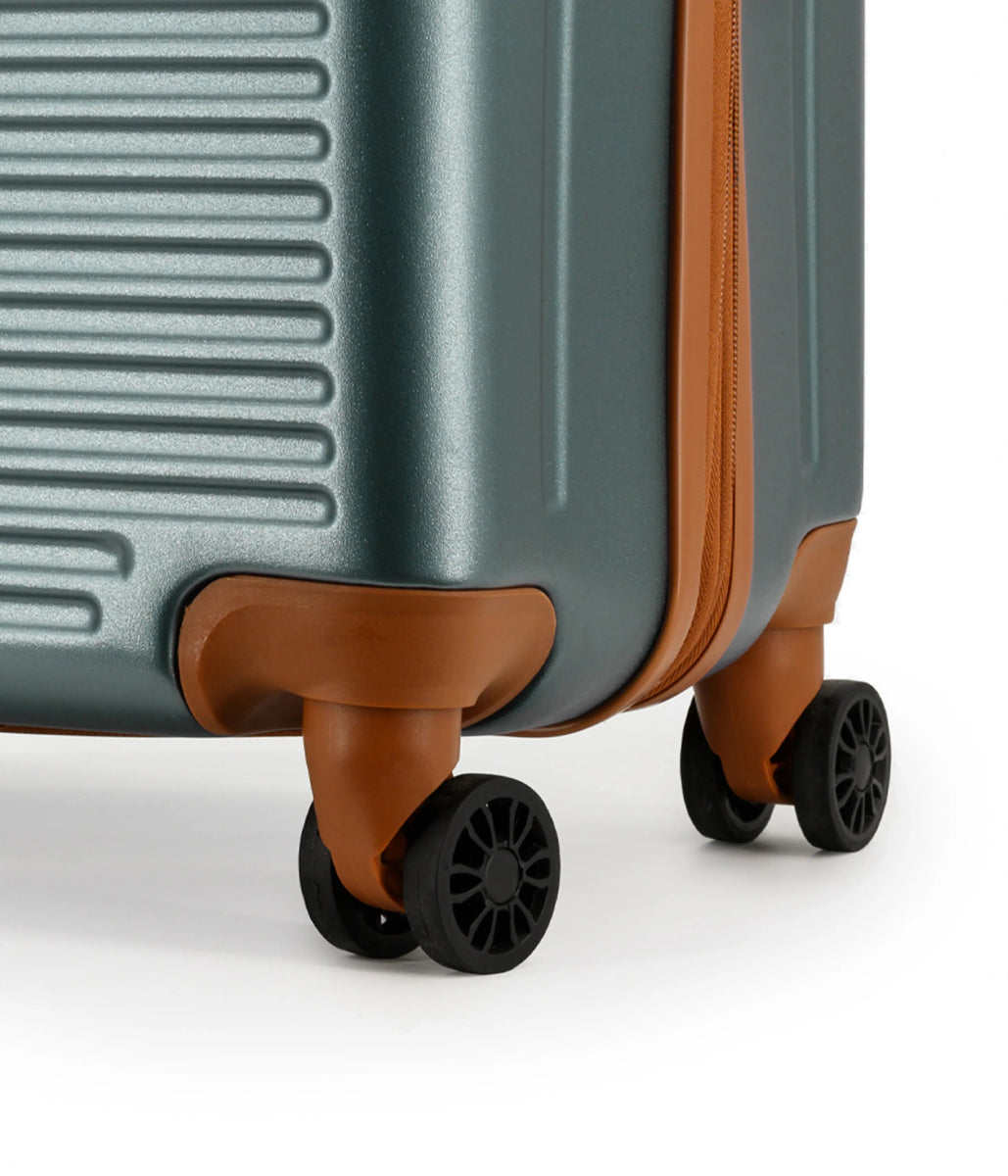 TOSCANA סט מזוודות - תיק התיקיםFerriniSuitcase Set