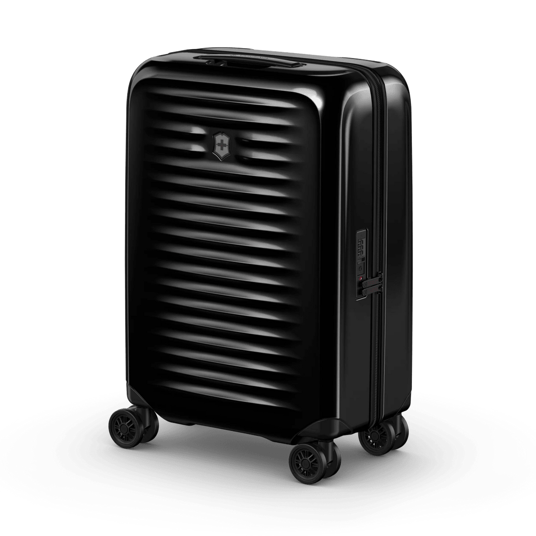 מזוודת טרולי קשיחה Victorinox Airox עלייה למטוס שחורה - תיק התיקיםVictorinoxטרולי עליה למטוס