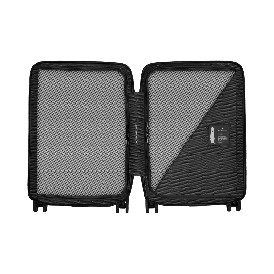 מזוודת טרולי קשיחה Victorinox Airox עלייה למטוס שחורה - תיק התיקיםVictorinoxטרולי עליה למטוס