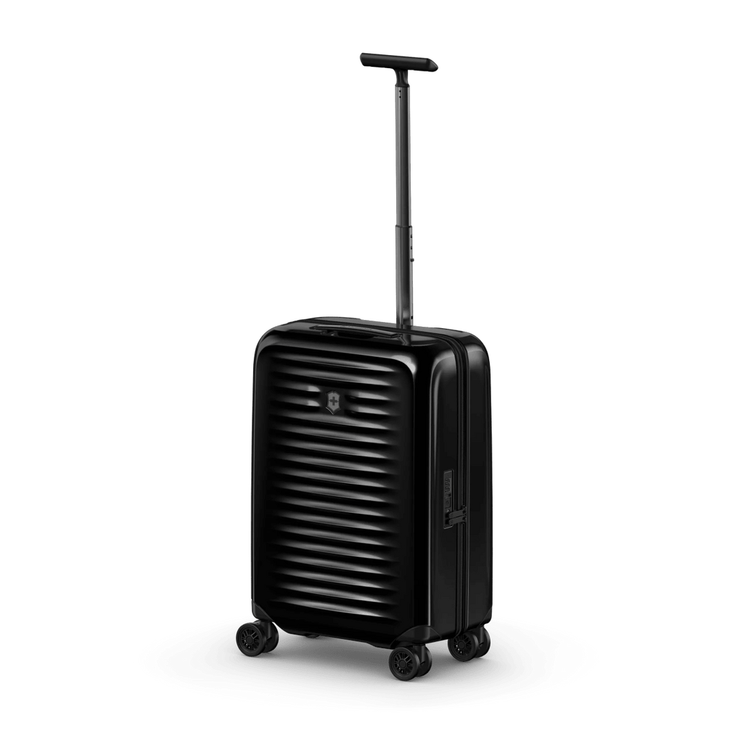 מזוודת טרולי קשיחה Victorinox Airox עלייה למטוס שחורה - תיק התיקיםVictorinoxטרולי עליה למטוס