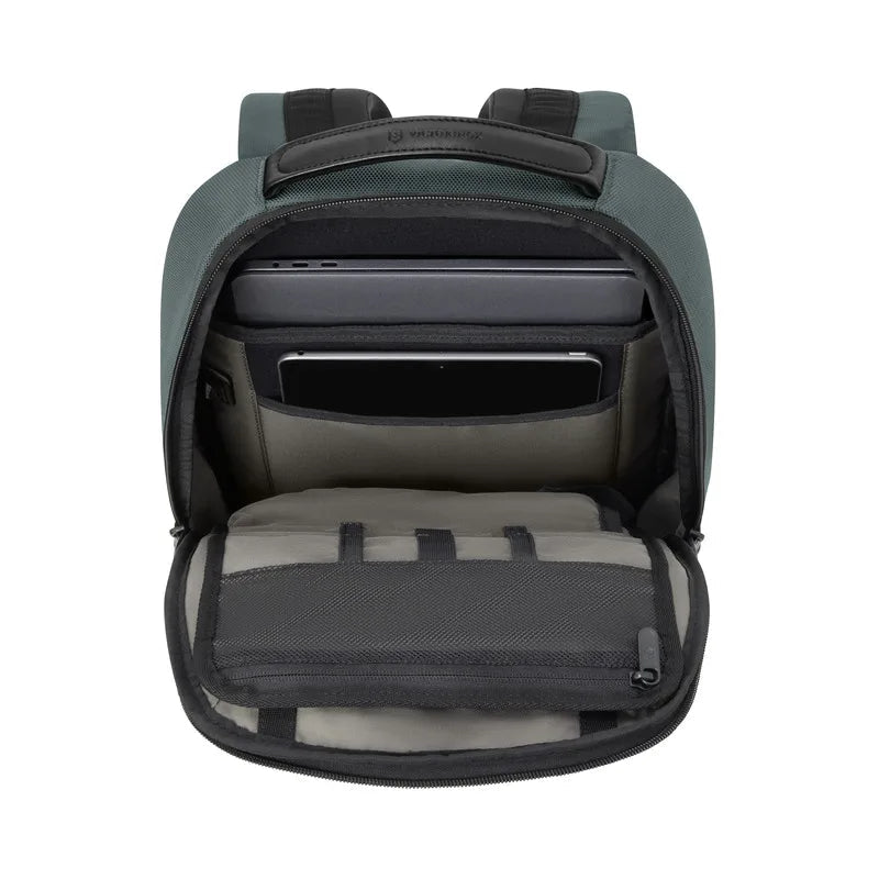 Victorinox Altmont Professional City תיק גב עסקי וקומפקטי למחשב 14" - תיק התיקיםSwiss Victorinoxתיקי גב למחשב