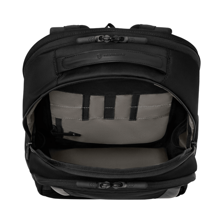 תיק גב למחשב Victorinox Altmont Professional Essentials שחור - תיק התיקיםVictorinoxתיק גב ללפטופ