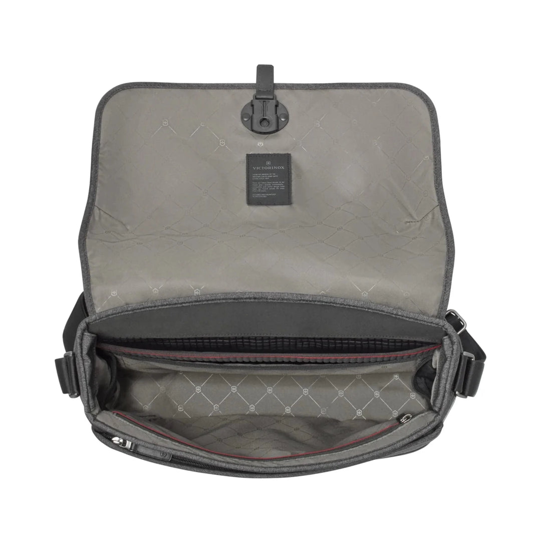 תיק צד Victorinox Architecture Urban2 Messenger אפור - תיק התיקיםVictorinoxתיקי צד