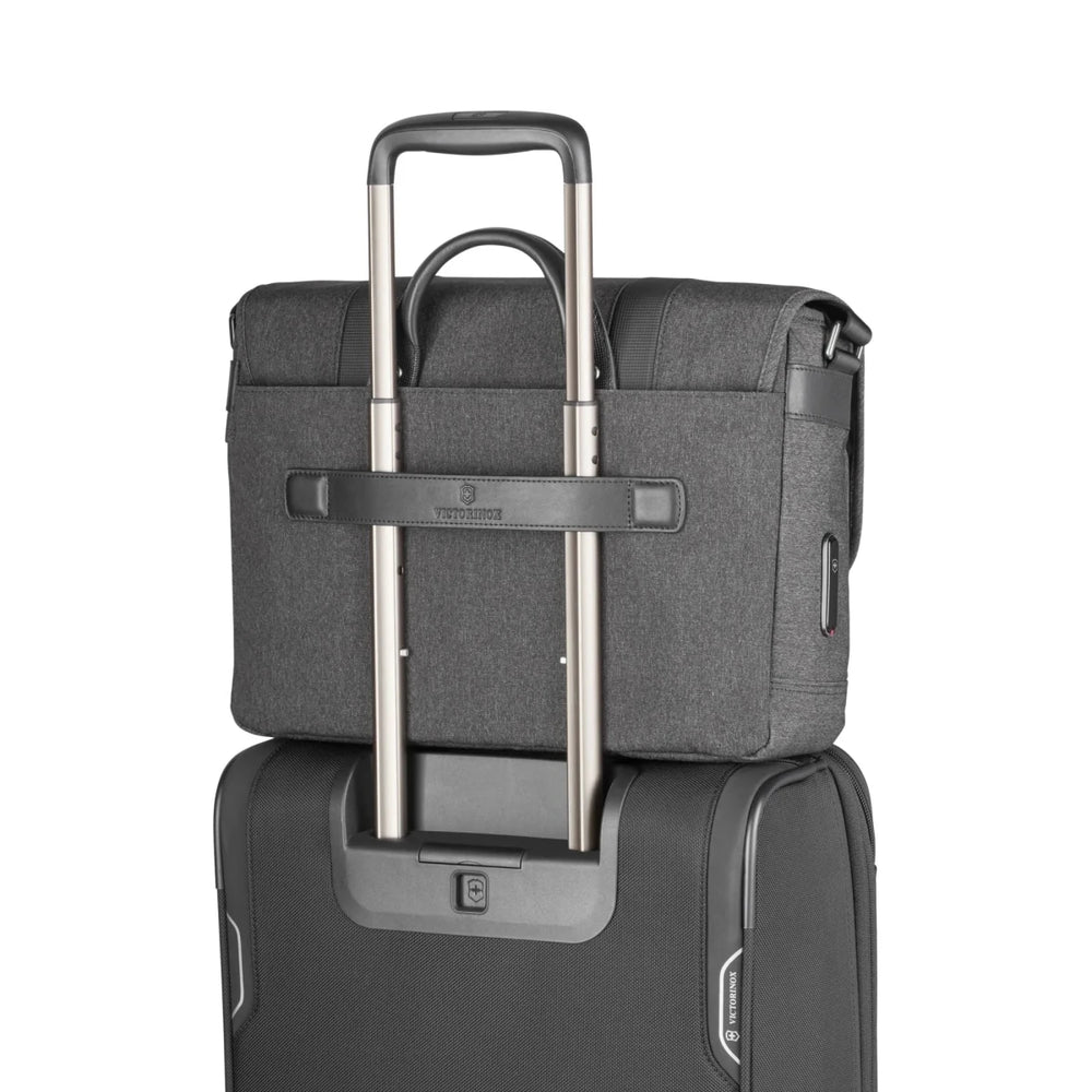 תיק צד Victorinox Architecture Urban2 Messenger אפור - תיק התיקיםVictorinoxתיקי צד