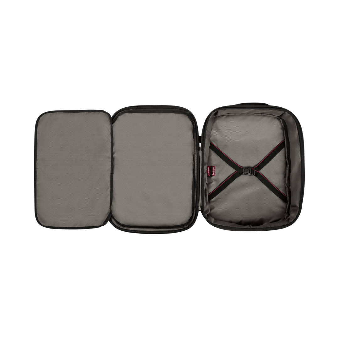 תיק נסיעות Victorinox Crosslight Boarding Bag שחור - תיק התיקיםVictorinoxאביזרי נסיעות