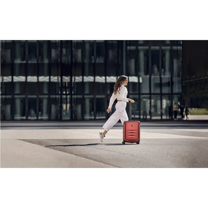 מזוודת טרולי קשיחה Victorinox Spectra 3.0 20״ אדומה מתרחבת - תיק התיקיםVictorinoxמזוודות